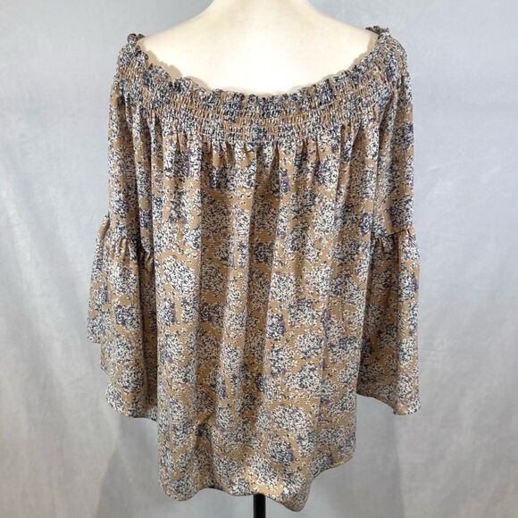 Mocha ditsy floral on or off shoulder oversized ditsy floral top size medium - Picture 4 of 7